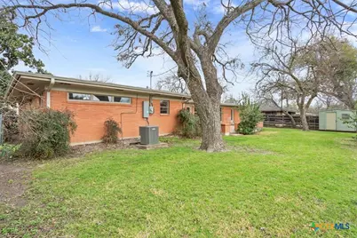 2305 N 15th Street, Temple, TX 76501 - Photo 36