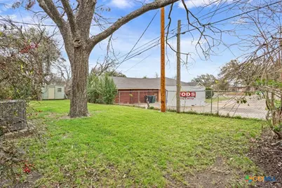 2305 N 15th Street, Temple, TX 76501 - Photo 38