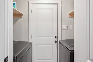 6464 Highview Terrace, Watauga, TX 76148 - Photo 16