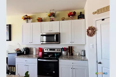 1539 Chianti Pass, New Braunfels, TX 78130 - Photo 6