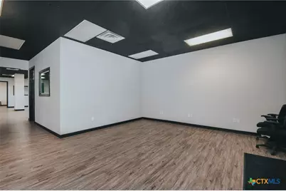 13102 N Navarro, Victoria, TX 77904 - Photo 26