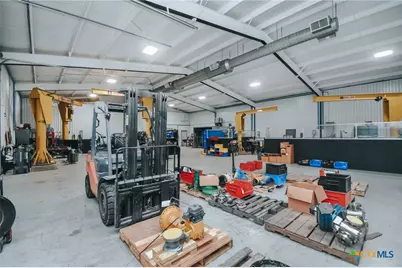 13102 N Navarro, Victoria, TX 77904 - Photo 38