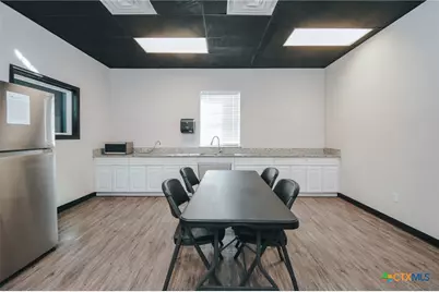 13102 N Navarro, Victoria, TX 77904 - Photo 28