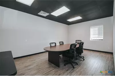 13102 N Navarro, Victoria, TX 77904 - Photo 16