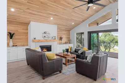 874 Lakebreeze Drive, Canyon Lake, TX 78133 - Photo 12