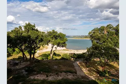 874 Lakebreeze Drive, Canyon Lake, TX 78133 - Photo 42