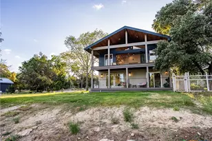 874 Lakebreeze Dr, Canyon Lake, TX 78133 - Photo 2