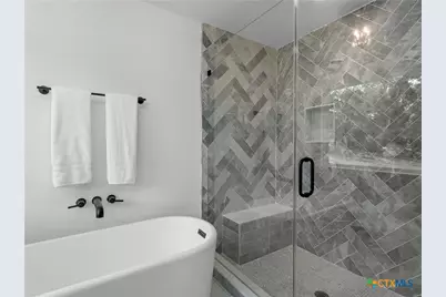 874 Lakebreeze Drive, Canyon Lake, TX 78133 - Photo 30