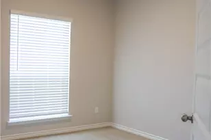 504 Story Ave, Florence, TX 76527 - Photo 6