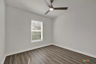 104 Creekside Trail, Kyle, TX 78640 - Photo 26