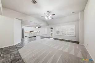 2620 Foresthaven Dr, New Braunfels, TX 78132 - Photo 4