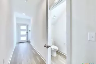 1005 Winnsboro Loop, Round Rock, TX 78664 - Photo 16