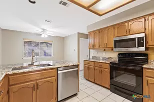 5462 Circle Oak Dr, Bulverde, TX 78163 - Photo 6