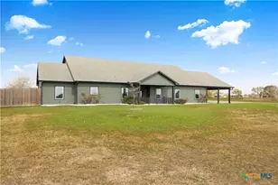 1118 E Maxwell Ditch Rd, Port Lavaca, TX 77979 - Photo 2