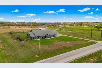 1118 E Maxwell Ditch Road, Port Lavaca, TX 77979 - Photo 8