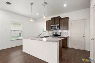 243 Grn Valley Dr, Copperas Cove, TX 76522 - Photo 4