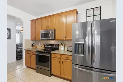 216 Hawks Meadows, Schertz, TX 78154 - Photo 8