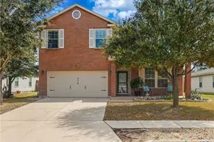 216 Hawks Meadows, Schertz, TX 78154 - Photo 2