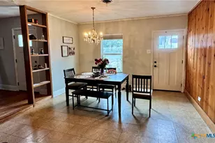 1364 Clinton Pl, Kenedy, TX 78119 - Photo 6