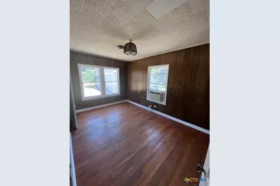 1364 Clinton Place, Kenedy, TX 78119 - Photo 10