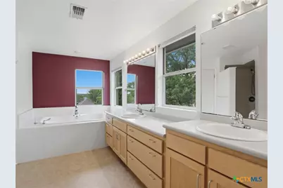 968 Queens Drive, New Braunfels, TX 78130 - Photo 20