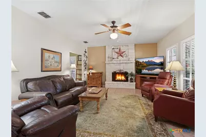 349 Apex Avenue, New Braunfels, TX 78132 - Photo 8