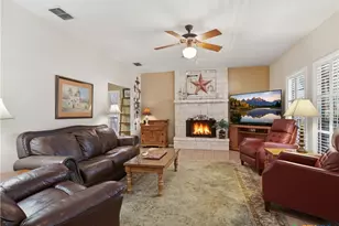 349 Apex Ave, New Braunfels, TX 78132 - Photo 8