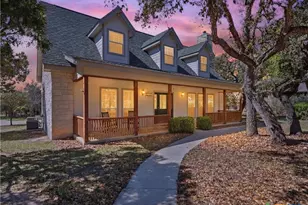 349 Apex Ave, New Braunfels, TX 78132 - Photo 4