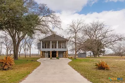 322 Lake Placid Drive, Seguin, TX 78155 - Photo 2