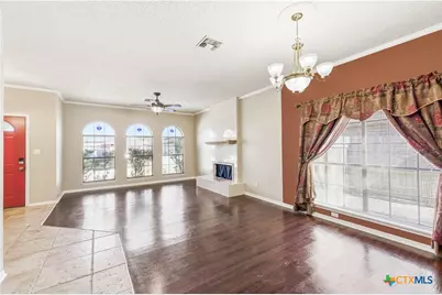 223 Spur Drive, Victoria, TX 77904 - Photo 6