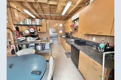 2501 County Road 228, Florence, TX 76527 - Photo 20