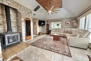 2501 Co Rd 228, Florence, TX 76527 - Photo 6