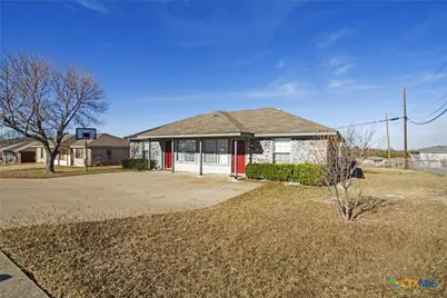 907 North Drive #B, Copperas Cove, TX 76522 - Photo 2