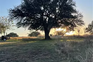 110 Guadalupe Dr, Oglesby, TX 76561 - Photo 38