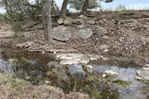 110 Guadalupe Dr, Oglesby, TX 76561 - Photo 18