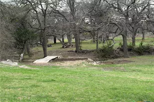 110 Guadalupe Dr, Oglesby, TX 76561 - Photo 20