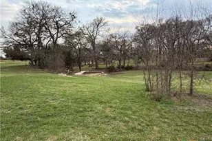 110 Guadalupe Dr, Oglesby, TX 76561 - Photo 38