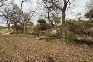 110 Guadalupe Dr, Oglesby, TX 76561 - Photo 34