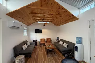 110 Guadalupe Dr, Oglesby, TX 76561 - Photo 4