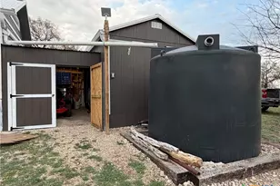 110 Guadalupe Dr, Oglesby, TX 76561 - Photo 12