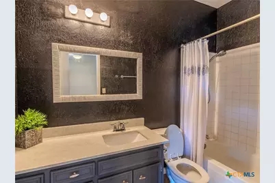 1013 Chestnut Street #C-4, San Marcos, TX 78666 - Photo 10