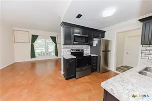 107 Silver Fox, Waco, TX 76705 - Photo 16