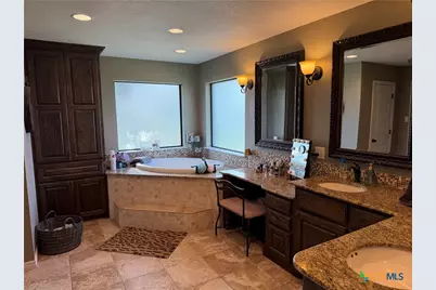 615 River Oaks Drive, Gatesville, TX 76528 - Photo 22