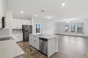 3640 Space Cloud Dr, New Braunfels, TX 78130 - Photo 12