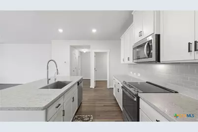 3640 Space Cloud Drive, New Braunfels, TX 78130 - Photo 16