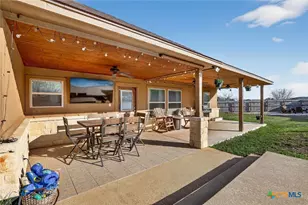 115 Lorenz, Stockdale, TX 78160 - Photo 4