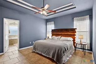 115 Lorenz, Stockdale, TX 78160 - Photo 16