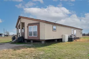 2850 Woodrow Center Rd, Kingsbury, TX 78638 - Photo 28