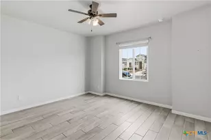 3809 Donald Dr, Seguin, TX 78155 - Photo 6