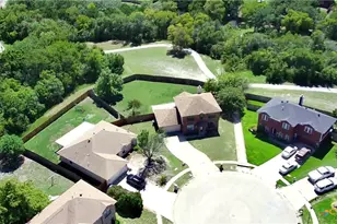 2315 Bernice Cir, Copperas Cove, TX 76522 - Photo 2